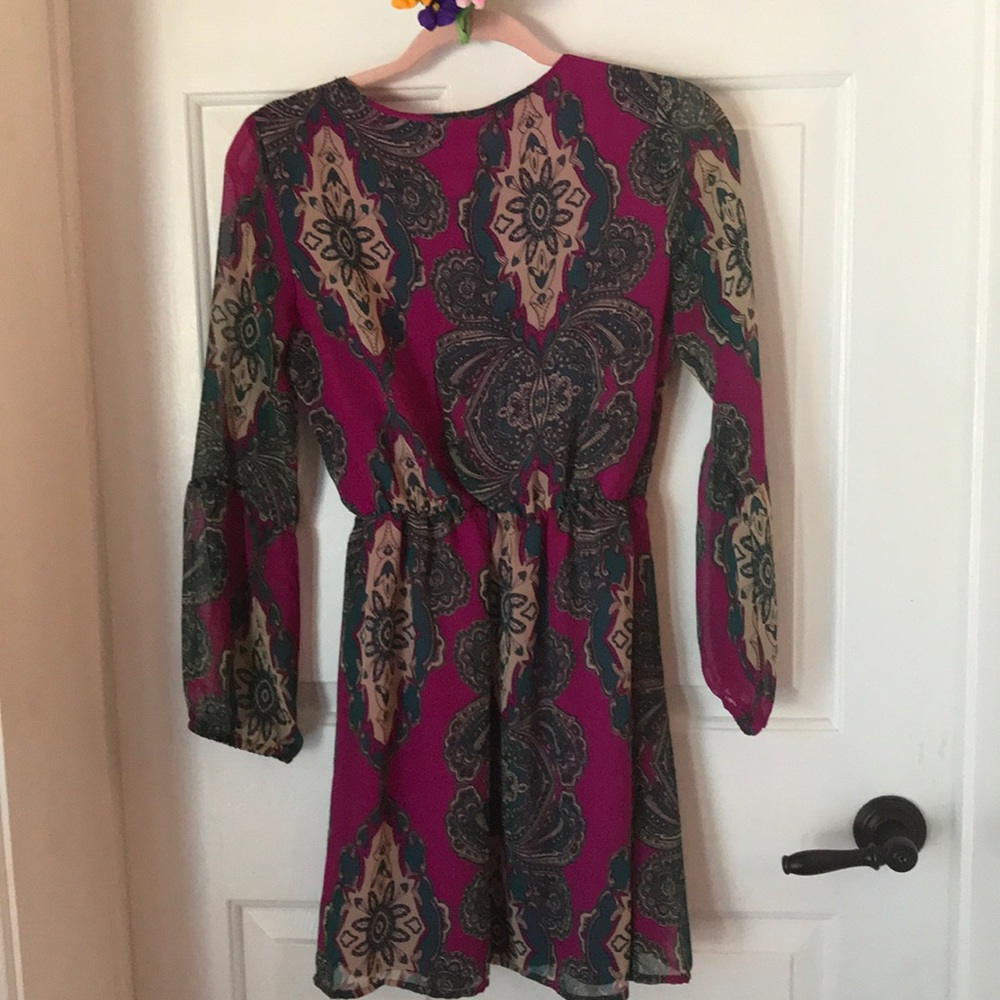 Dress - Picture 4 of 4